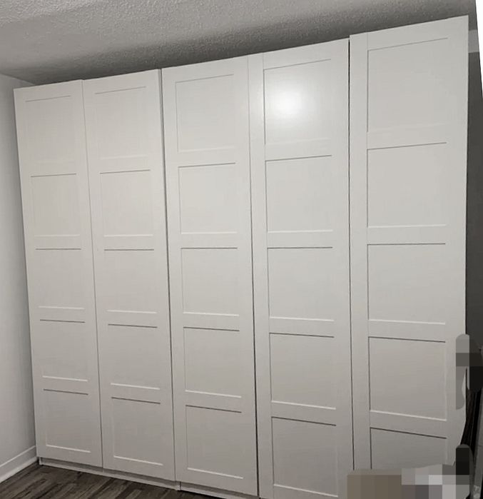 Szafa Pax Ikea, drzwi Bergsbo, lustro Vikedal