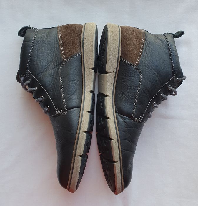 Зимові черевики Clarks р.42