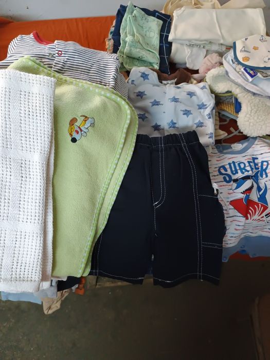 Ubranka dla chłopca od 0 do 6 mies