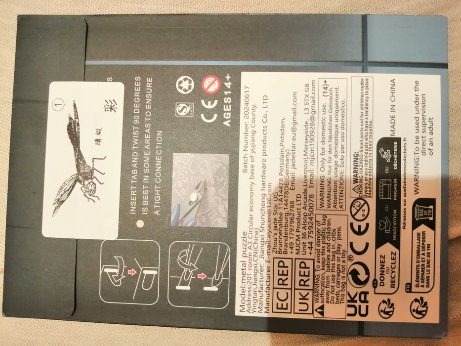 Profesjonalne Puzzle 3D metalowe A magical word Ważka kolor 14+