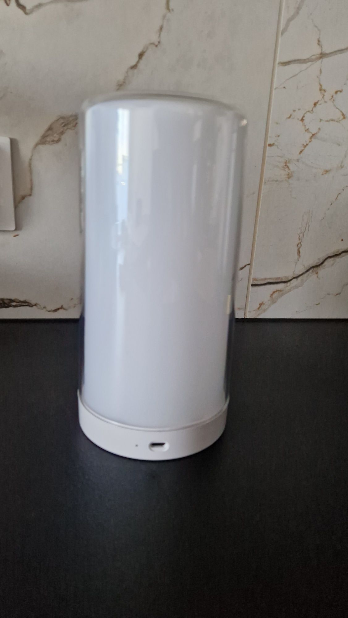 Dotykowa lampka led