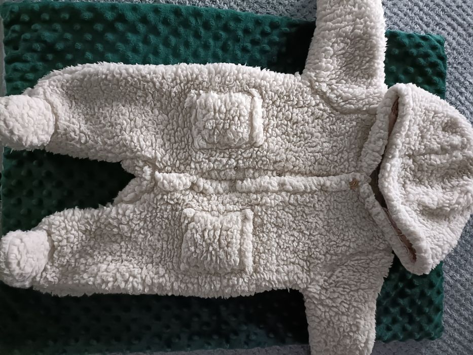 Cieplutki kombinezon 68