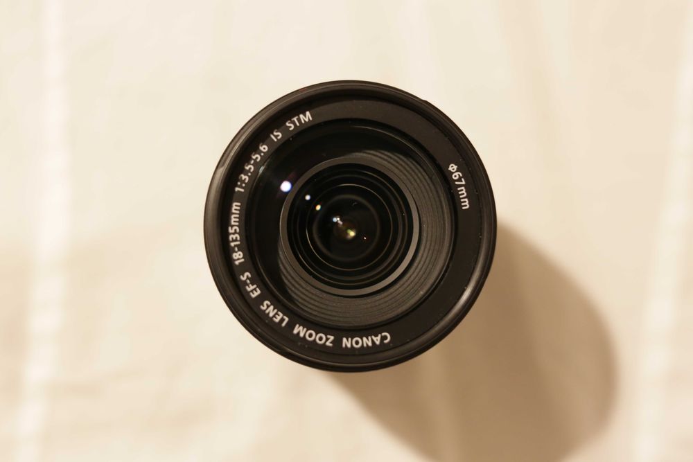 Objectiva Canon EF-S 18-135mm F/1:3.5-5.6 IS STM