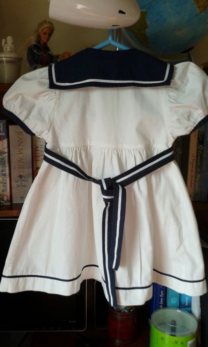 Vendo Vestido para Criança de 1 Ano de Idade.