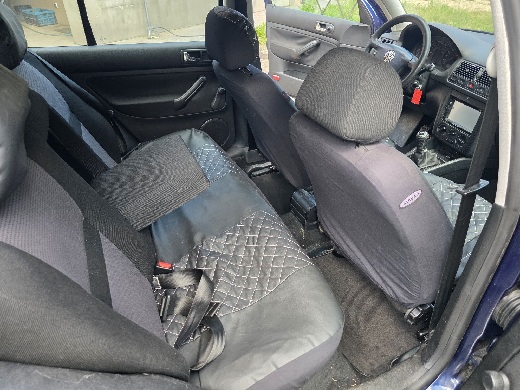 Golf 4 benzyna klima basic