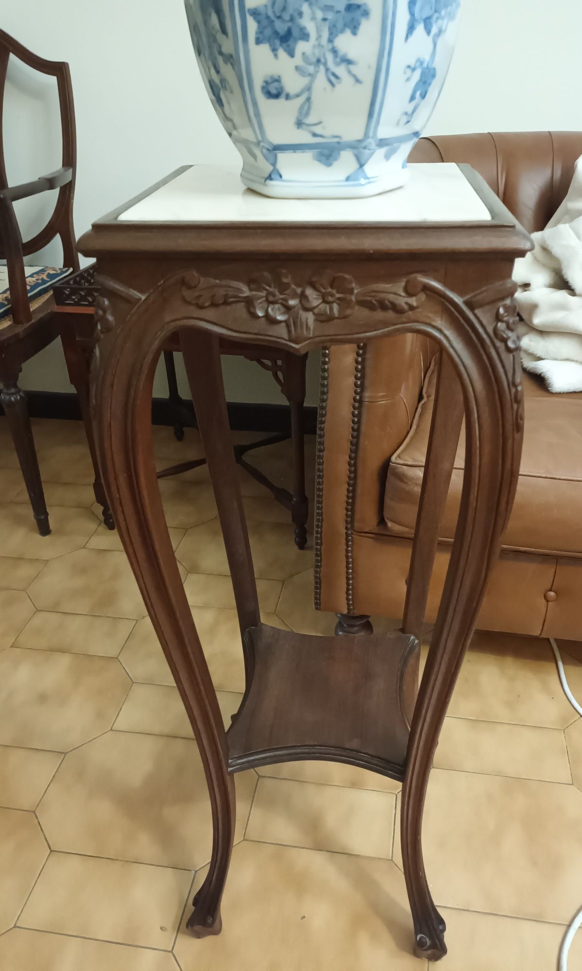 Floreira vintage em madeira
