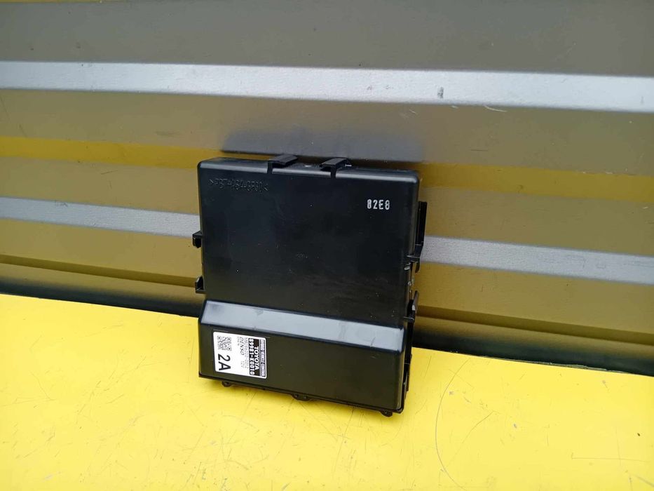 TOYOTA YARIS IV MODUŁ STEROWNIK AKUMULATORA 89981-K0010