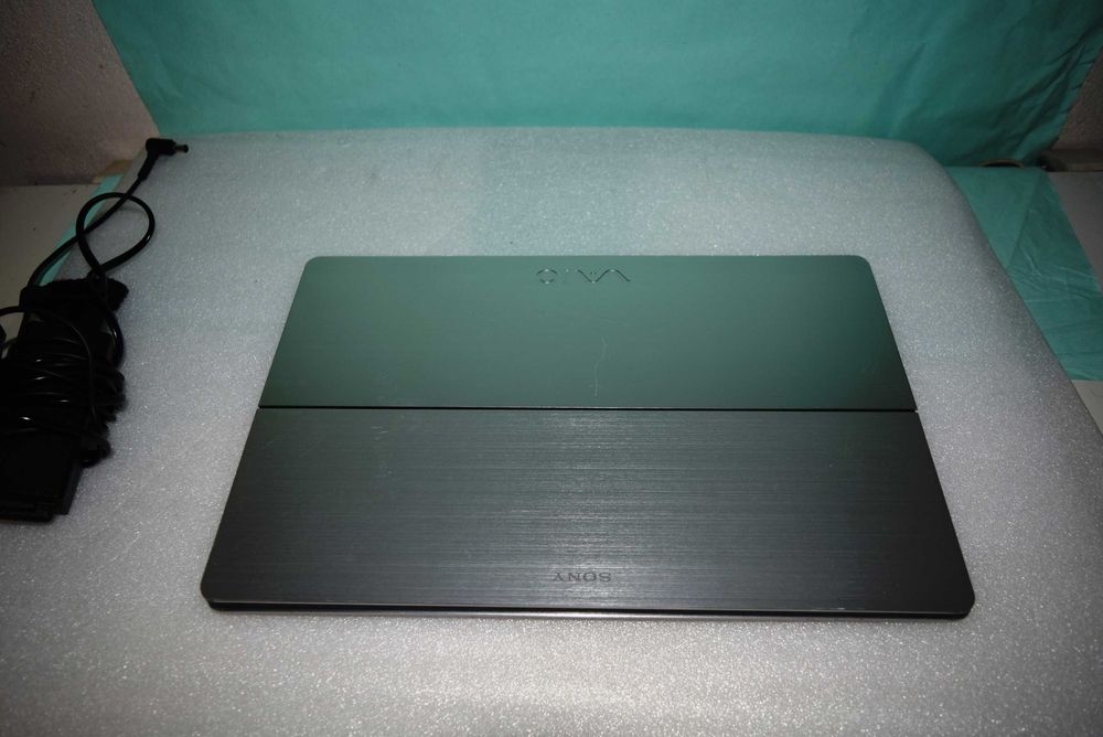 Laptop Sony Vaio Multi-Flip SVF15N18PGB 15.5" i5/16GB/250 SSD MŁAWA