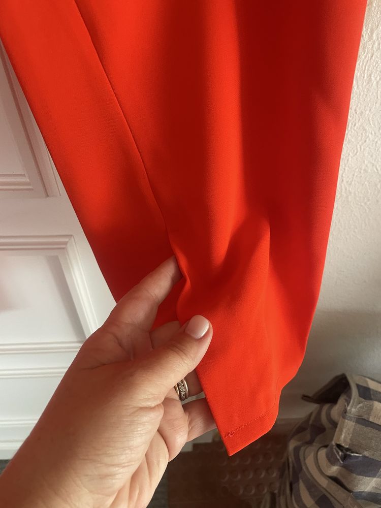 Fato laranja da Zara, calca e tunica