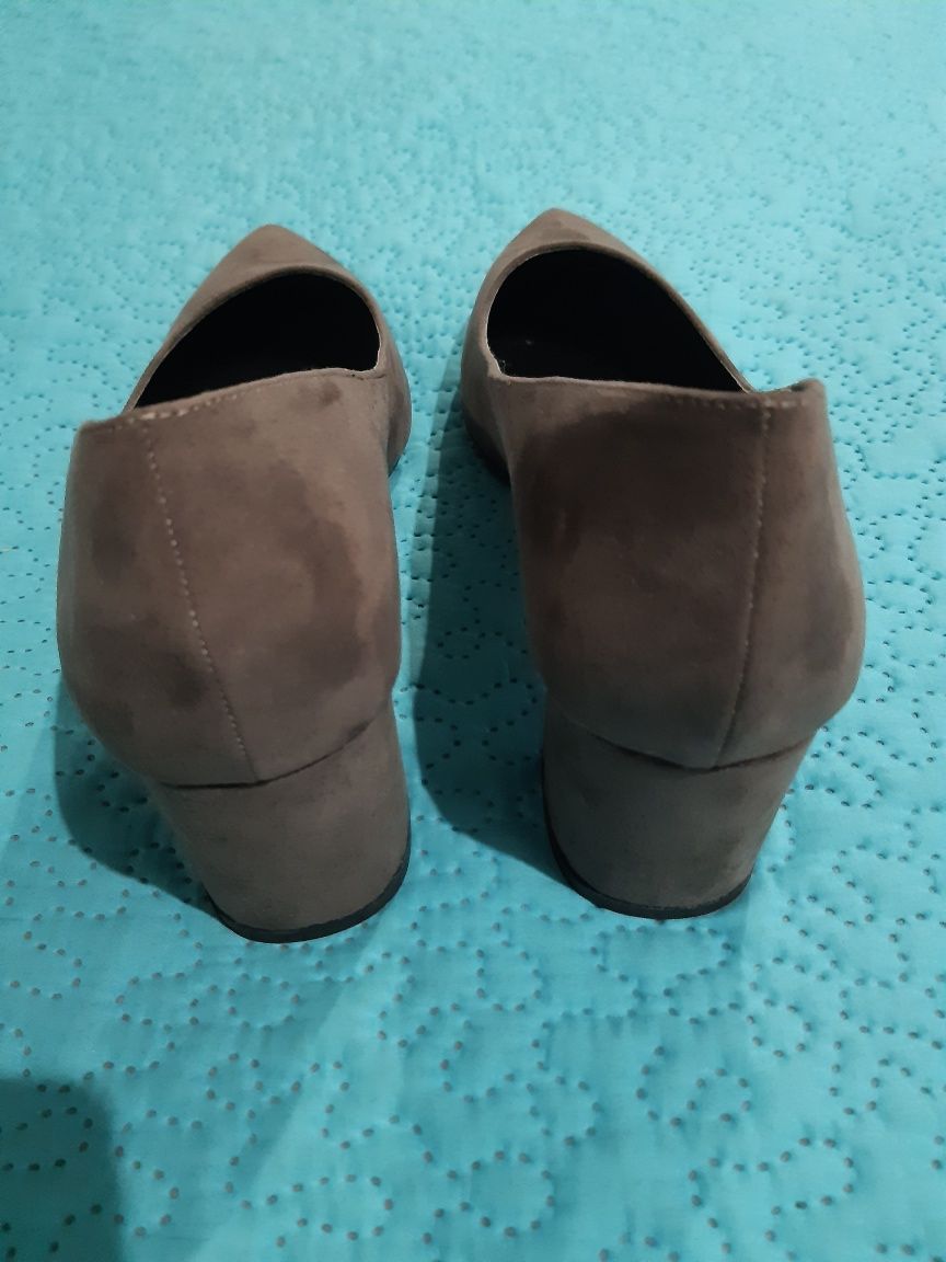 Sapatos senhora Piel de Luna Tam. 41 - novos