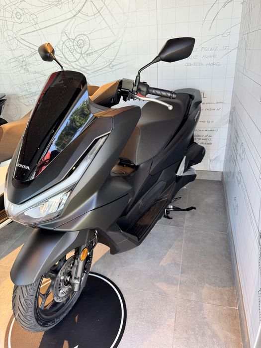 Pcx 125 cc -  2025 DX - 0 km com apenas 800€ de Entrada