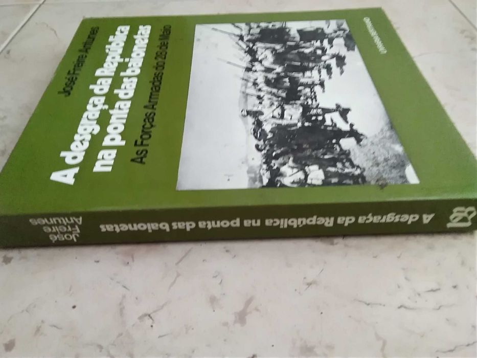A Desgraça da República na Ponta das Baionetas