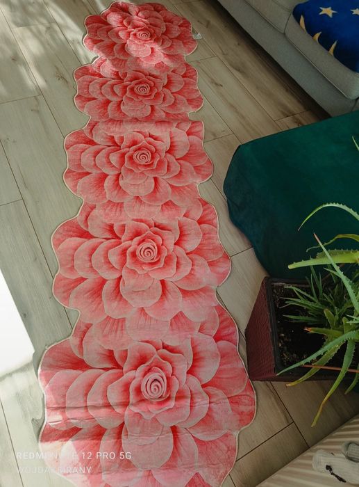 Nowe chodniki kwiaty kolor róż łososiowy 80x300