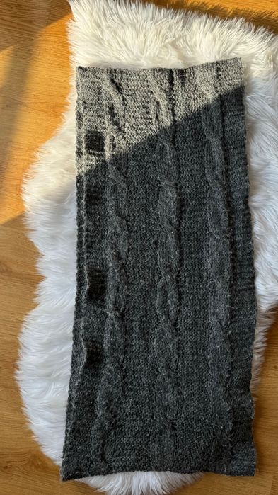 Szary szalik komin diverse