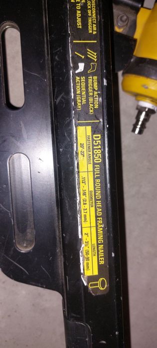 Цвяхозабивач. Dewalt.Пневмопістолет для цвяхів 50-90 Каркасний пневмоп