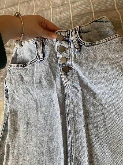 Продам джинсову спідницю