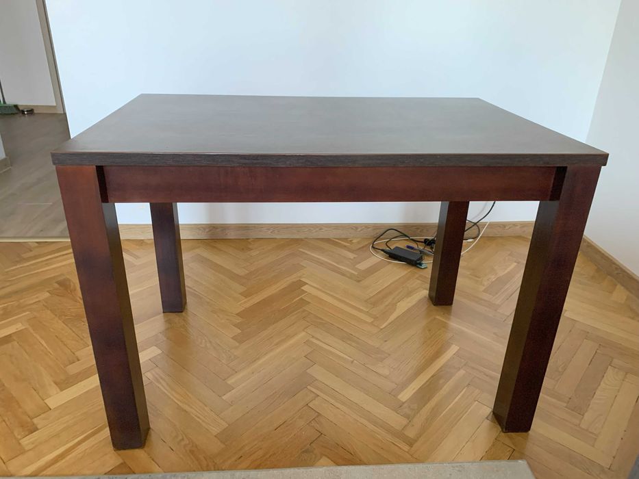 Stół do kuchni lub salonu