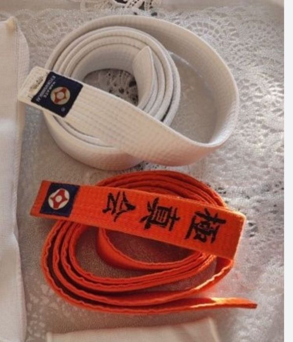 Pas karate biały lub pomarańczowy kyokushin