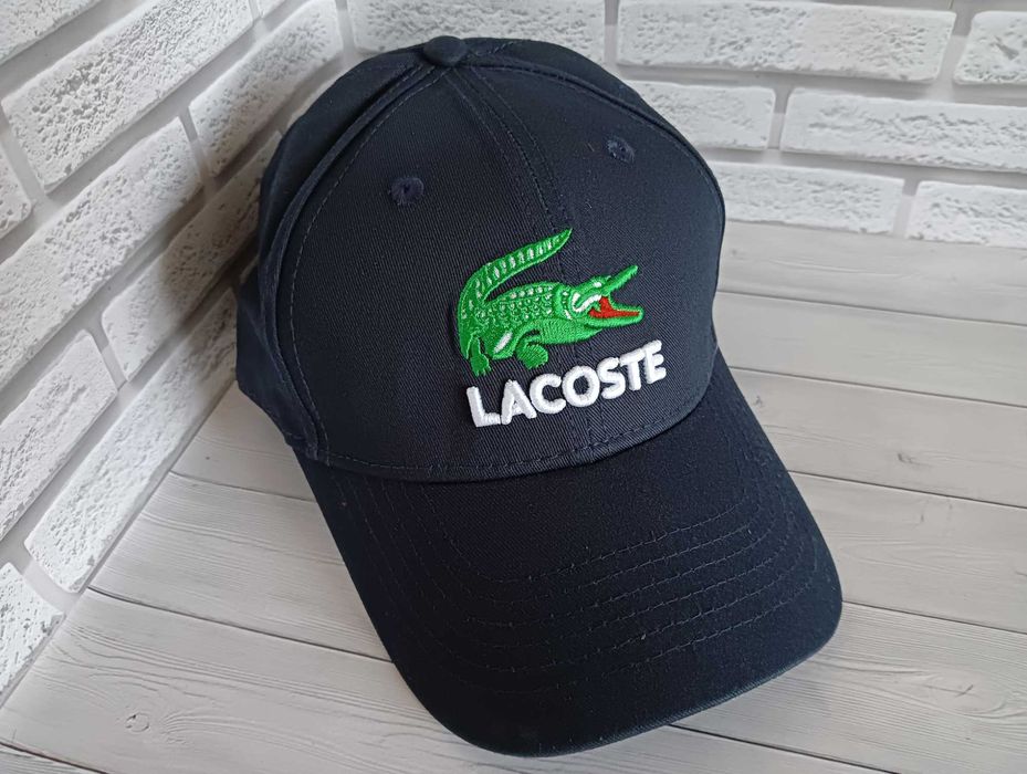 Lacoste крутая кепка cap бейсболка тракер