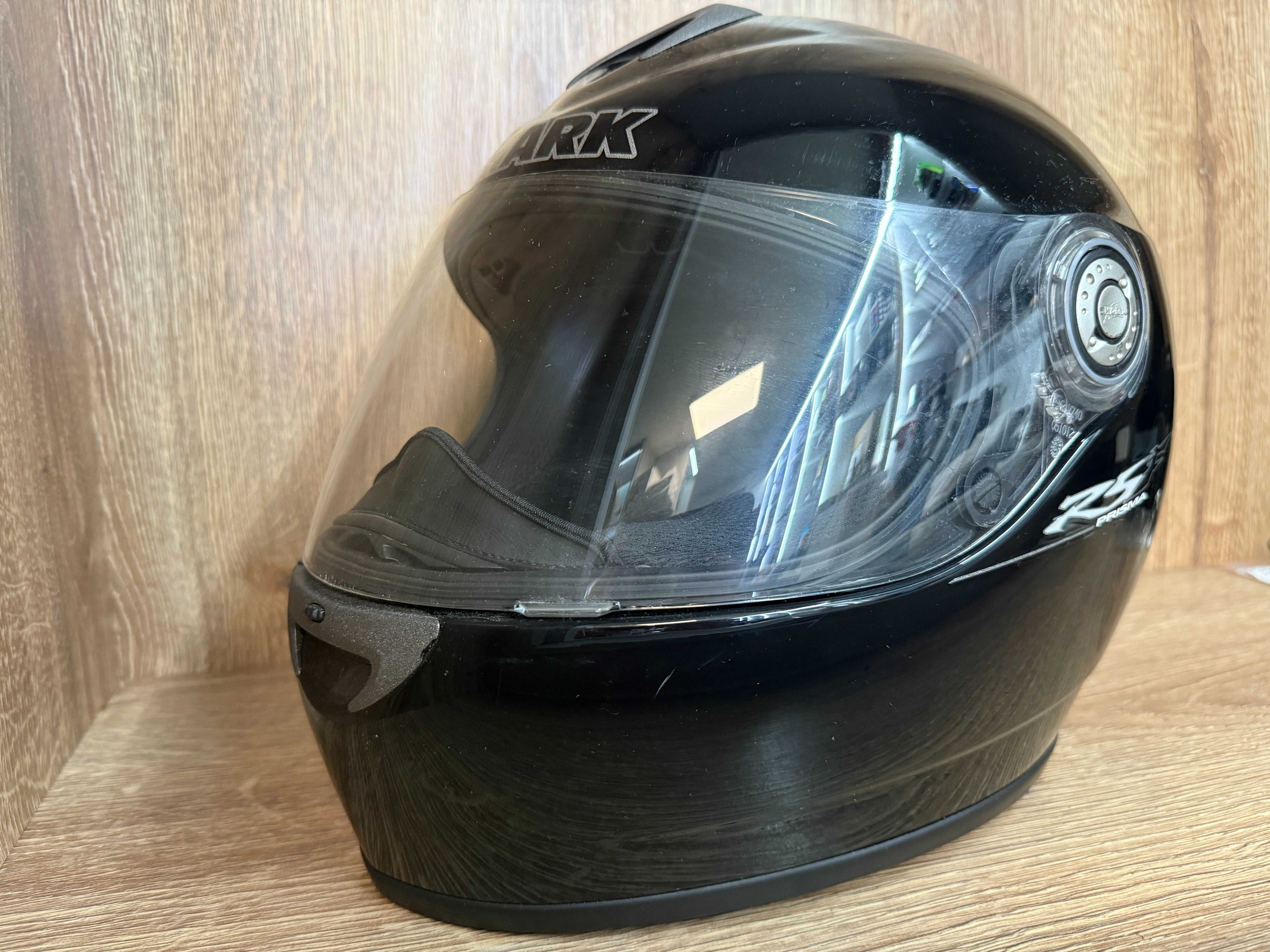 Kask Shark RSF2i Prisma Rozmiar S + Rękawice Rev-It ! Rozmiar S