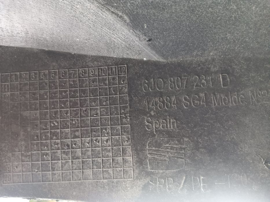 Parachoques SEAT Ibiza 6J0 para choques 2014