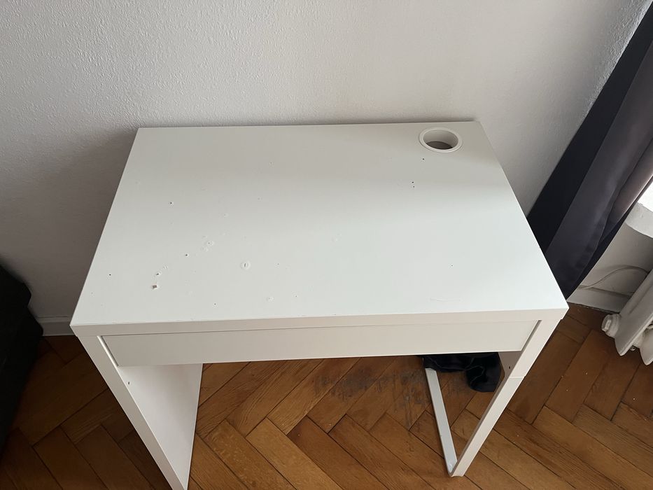 Biurko białe używane