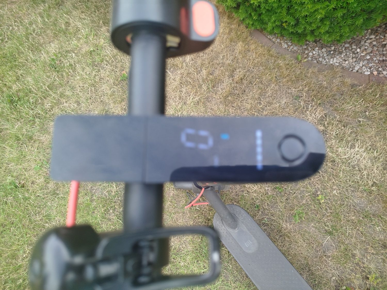 Sprzedam hulajnogę elektryczną Xiaomi Mi Electric Scooter Pro 2