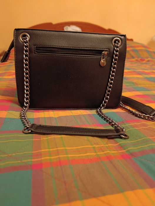 Сумочка чорна з замшевою вкладкою