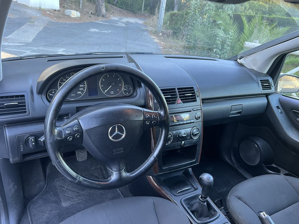 Mercedes Benz A150 Nacional