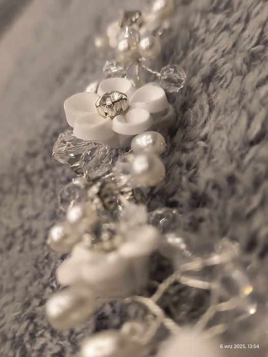 Ozdoba do włosów ślub komunia srebrna kwiaty cyrkonie