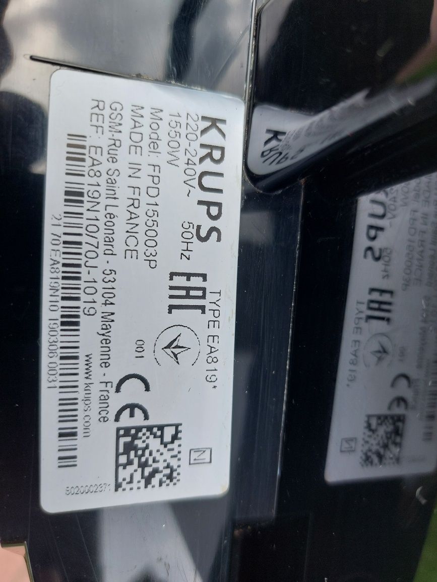 Ekspres Krups EA819
