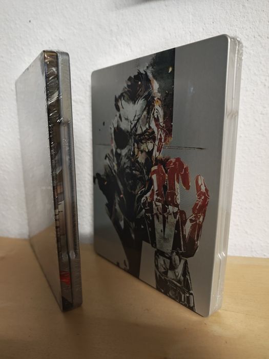 2 Steelbooks Metaphor + Metal Gear Solid V