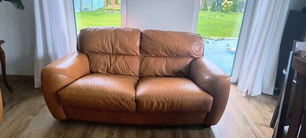 Sofa dwuosobowa skórzana