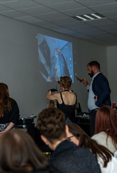 Szkolenie Fryzjerskie Szkolenie Barberskie Kurs Fryzjeski