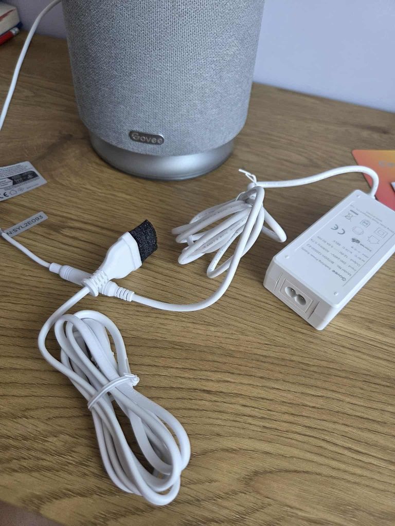 Govee lampa podłogowa PRO rgbicww LED głosnik