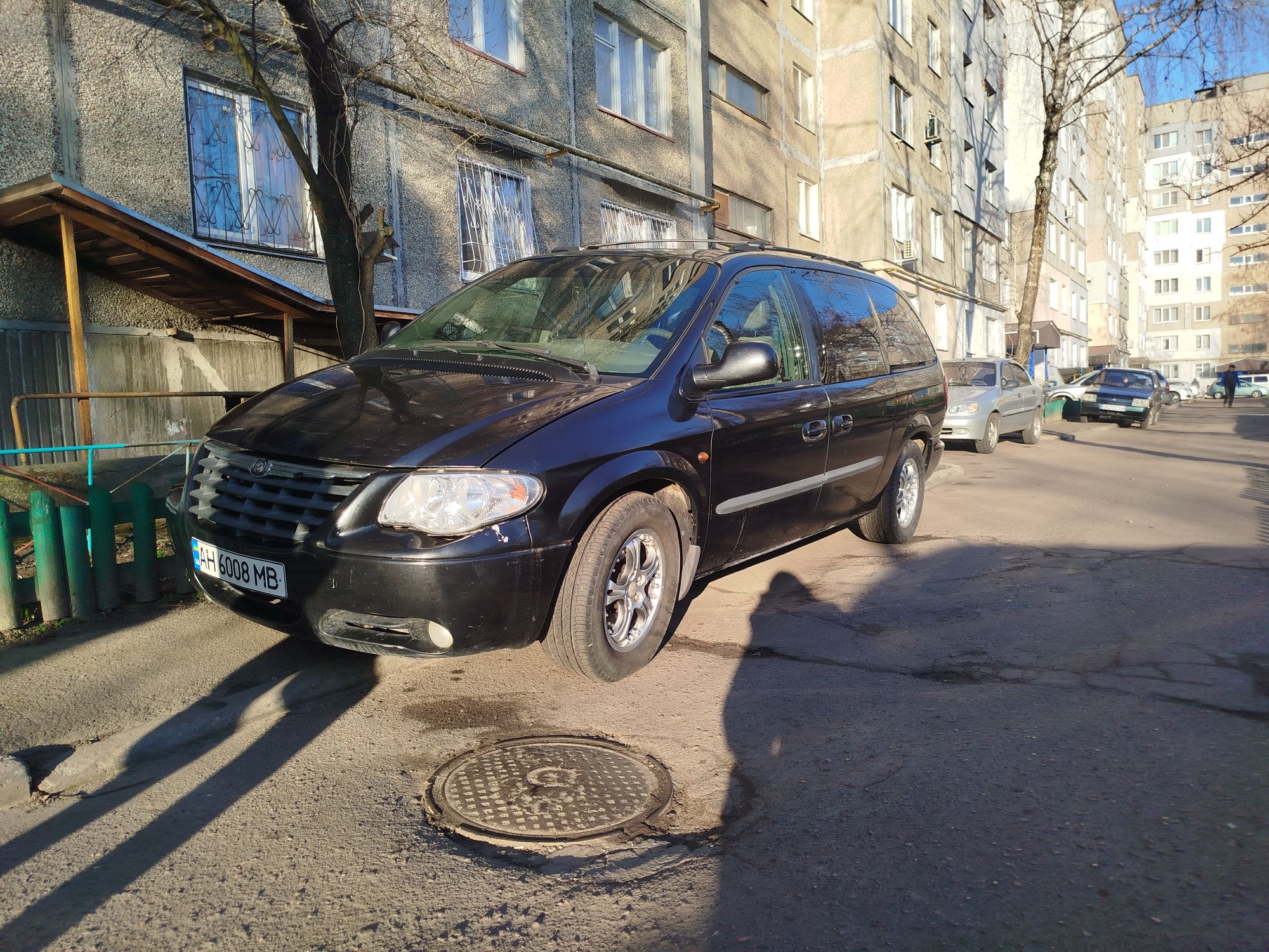 Продам Додж вояжор