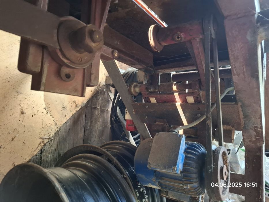 Piła/ krajzega/cylkularka  z podcinakiem stół rama formatówka silniki