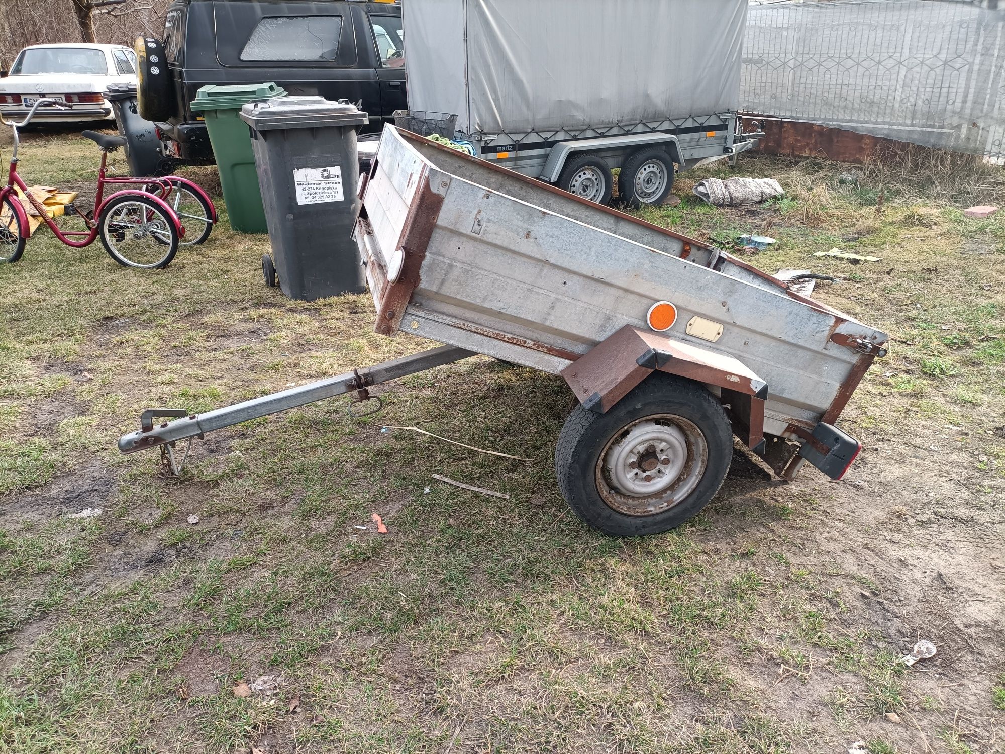 zestaw 3 przyczepek samochodowych NIEWIADÓW