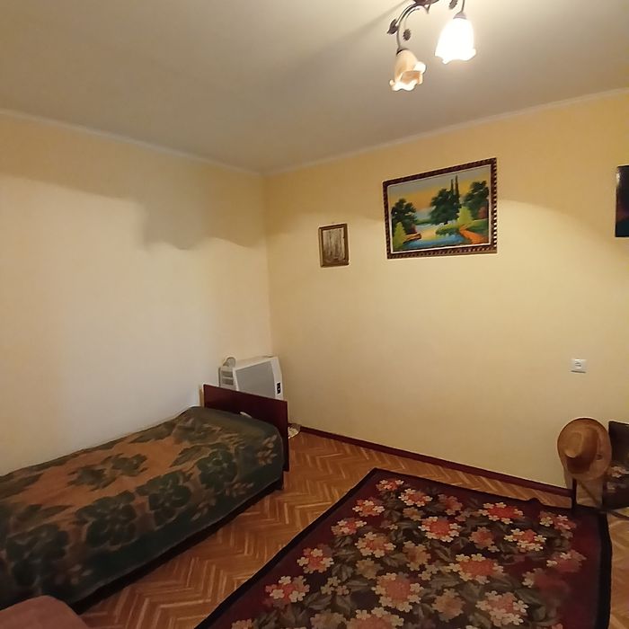 Продам дачний будинок в Лезнево