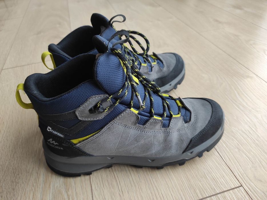 Buty turystyczne  Quechua wodoodporne r. 39