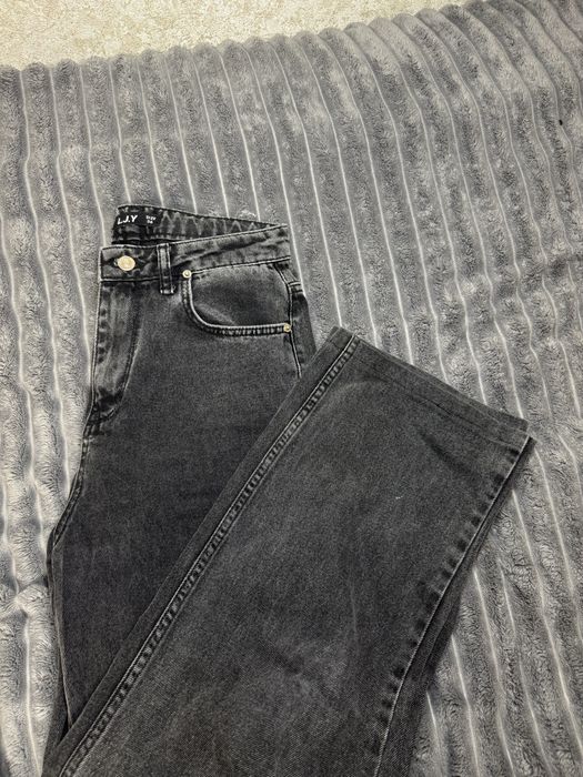 Джинси жіночі. Джинси