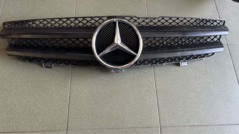 Grill mercedes cls w219 lift