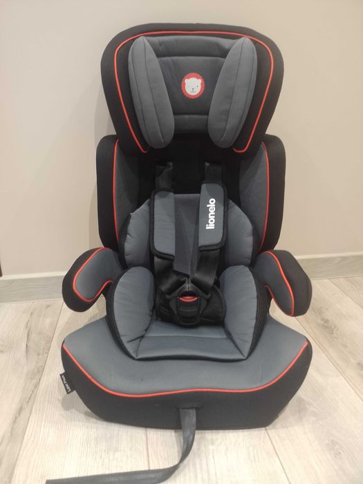 Автокрісло дитяче Lionelo Levi Plus