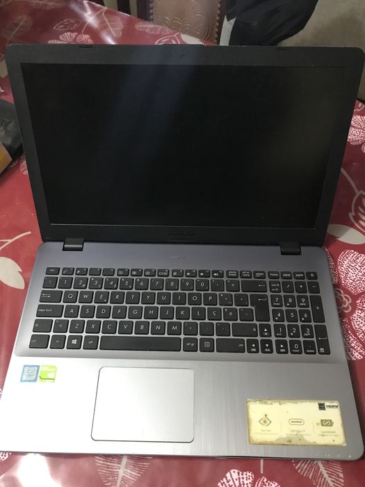 Vendo Pc Asus para pecas