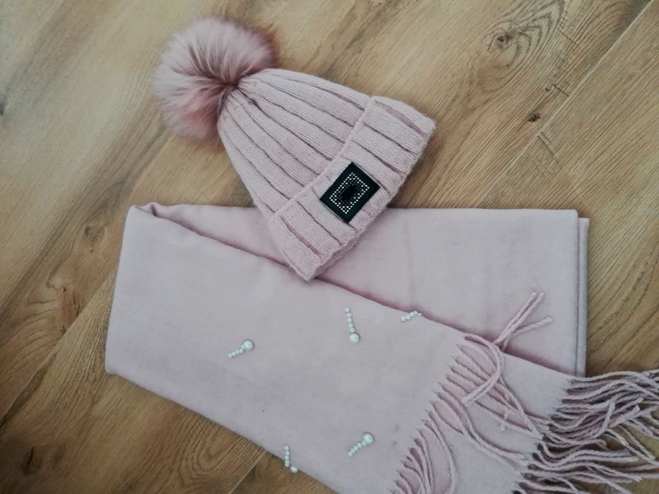 Czapka ocieplona + szal