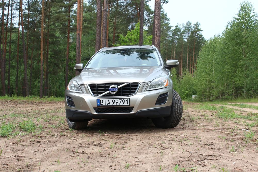 Volvo XC 60 Volvo XC60 3.0 Benzyna AWD 2011