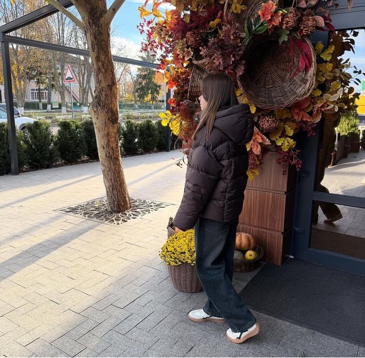 Стильна  зимова куртка для дівчаток 122-170