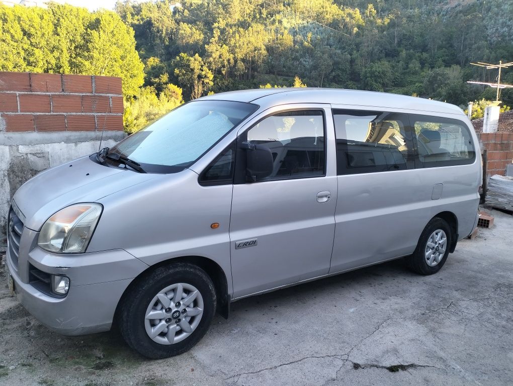 Hyundai 2.5 CRdi H1 9LUGARES