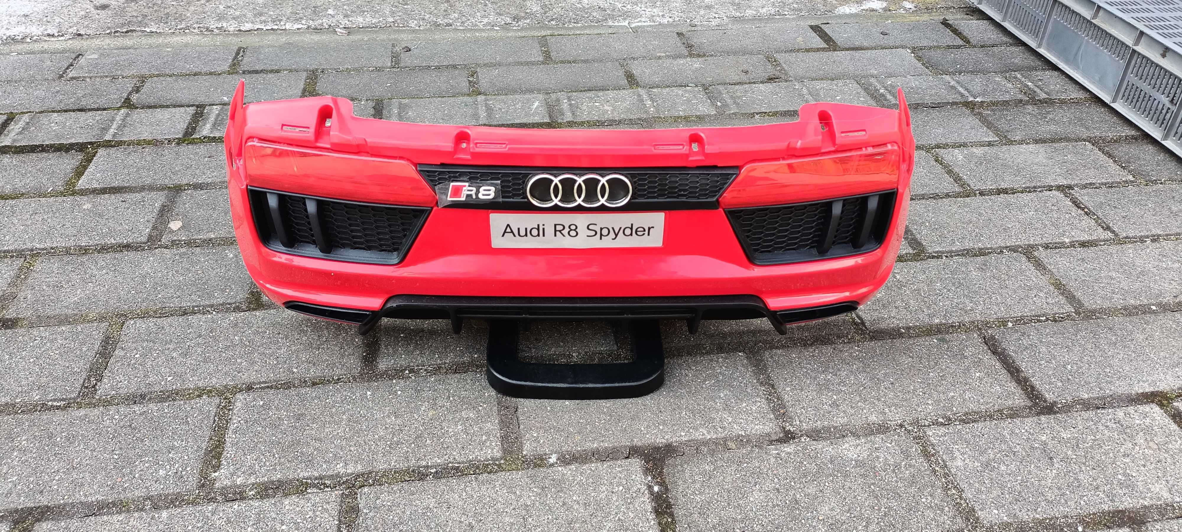 zderzak tył do  audi r8 spyder na akumulator dla dzieci