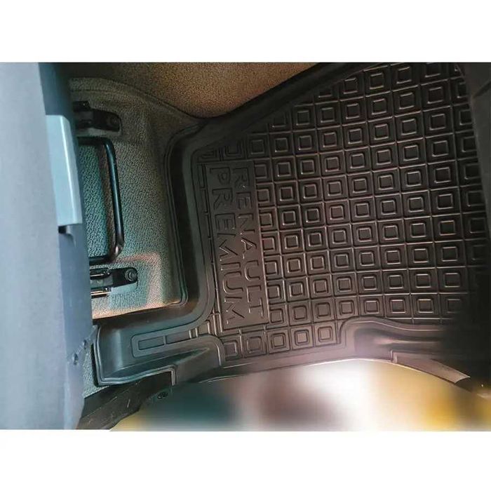 Коврики в салон RENAULT Premium 420/Premium 460 Рено Преміум (Автогум)
